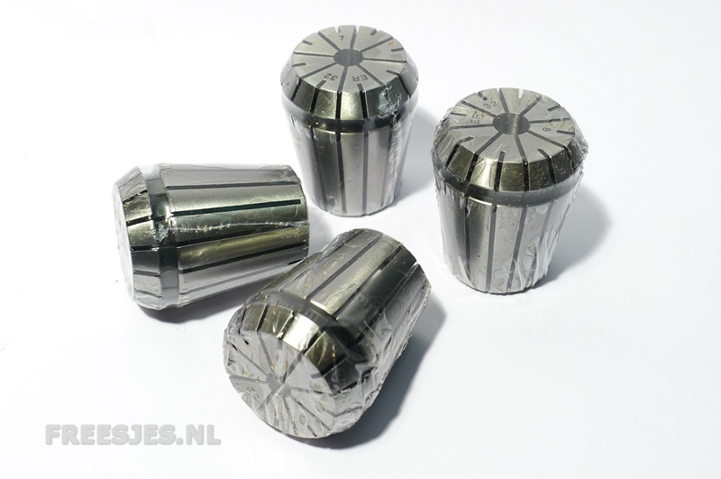 ER32 spantangen set 18 stuks op houten blok